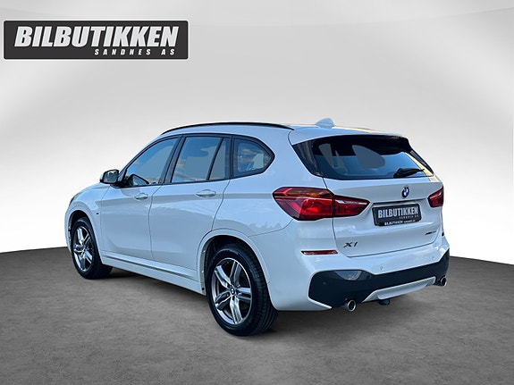 BMW X1 3 of 5