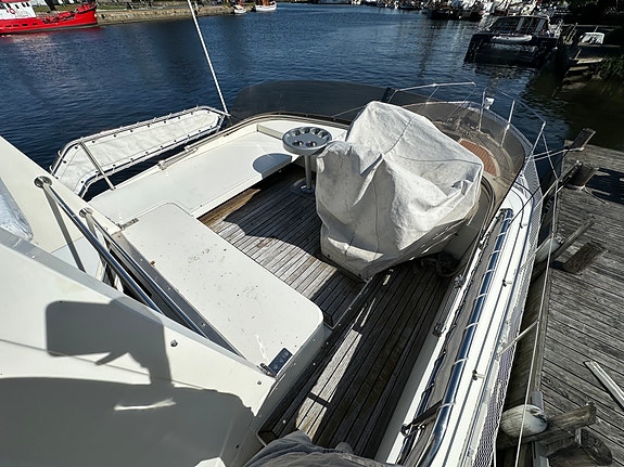 Fairline 36 turbo 11 of 30