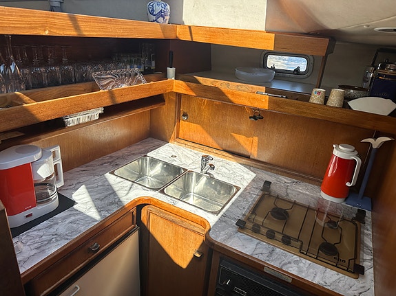 Fairline 36 turbo 23 of 30