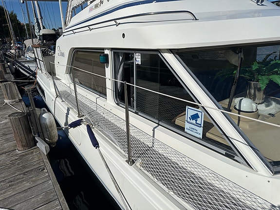Fairline 36 turbo 3 of 5