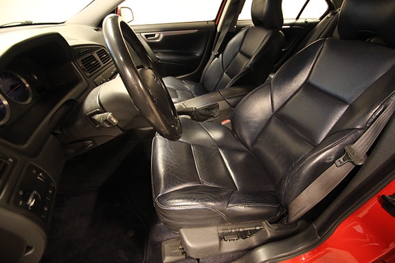 Volvo S60 9 of 16