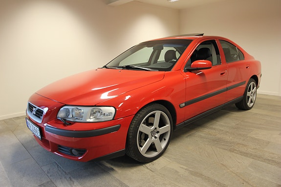 Volvo S60 3 of 16