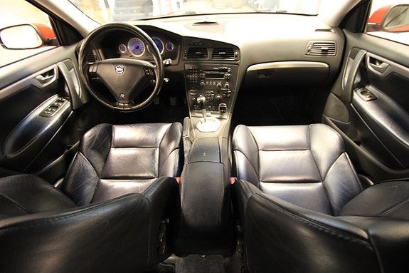 Volvo S60 12 of 16
