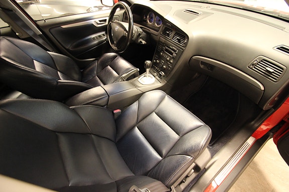 Volvo S60 13 of 16
