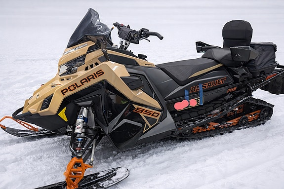 Polaris Switchback Assault 850 146" 7S
