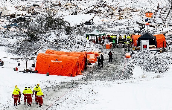 Du vil samarbeide tett med andre fagmiljøer og bidra aktivt til å opprettholde og videreutvikle distriktets operative beredskap.