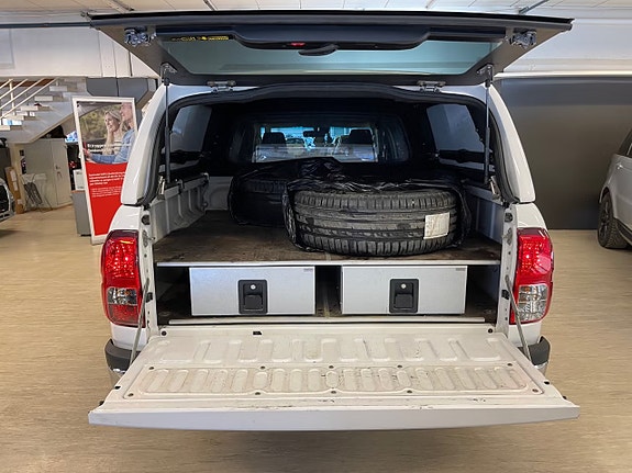 Toyota HiLux 5 of 30