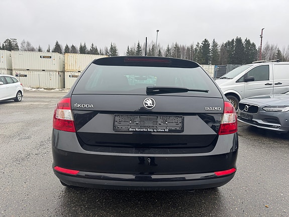 Skoda Rapid 4 of 5
