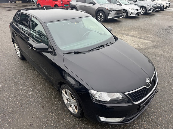 Skoda Rapid 9 of 29