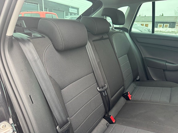 Skoda Rapid 18 of 29