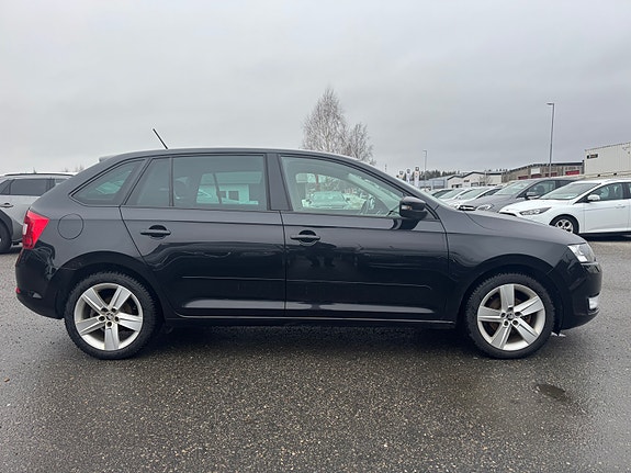 Skoda Rapid 6 of 29