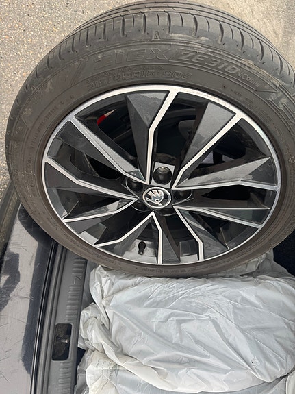 Skoda Rapid 28 of 29