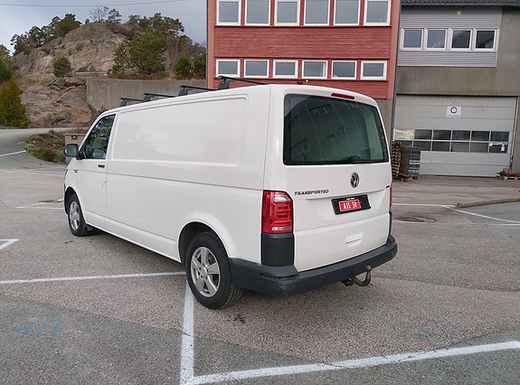Volkswagen Transporter 5 of 24