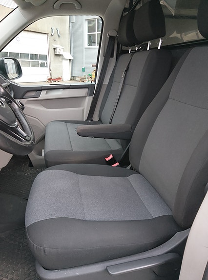 Volkswagen Transporter 11 of 24