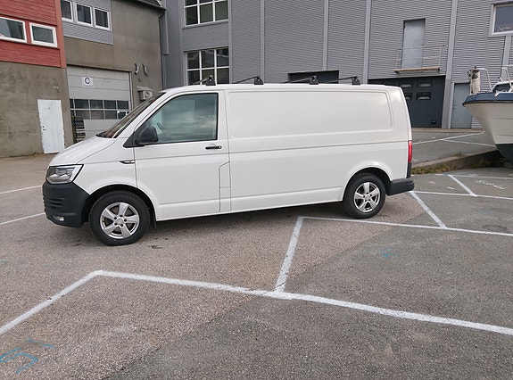 Volkswagen Transporter 6 of 24