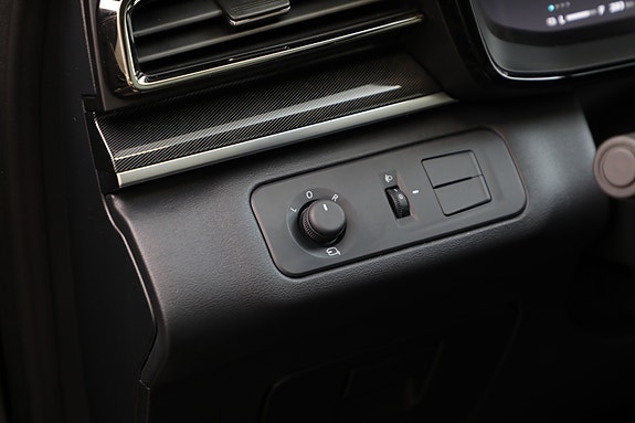 Maxus Euniq 6 23 of 30