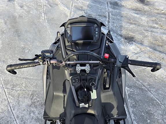 Polaris 850 Patriot Boost RMK Khaos Slash 11 of 11