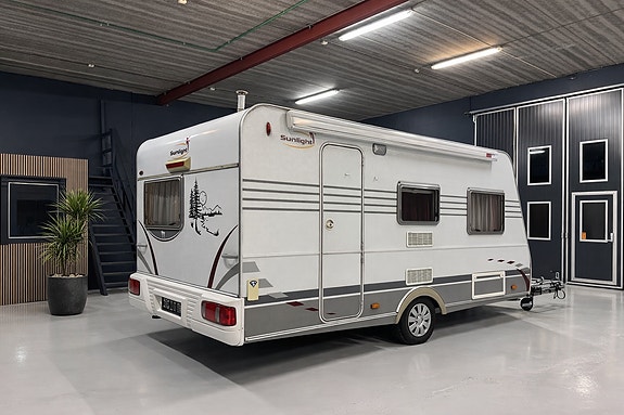 Sunlight 420 / FUKTTEST / MARKISE / BATTERIPAKKE / KJØREVOGN