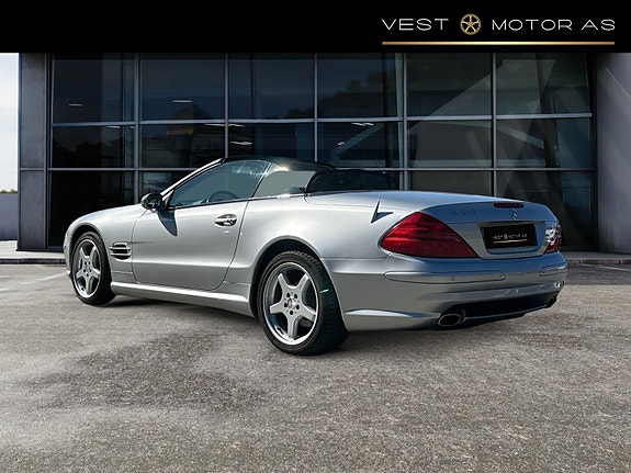 Mercedes-Benz SL500 5 of 5