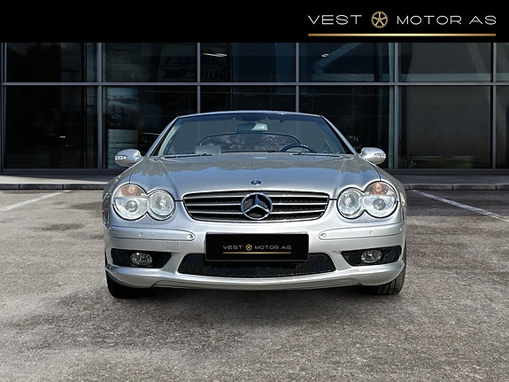 Mercedes-Benz SL500 2 of 5