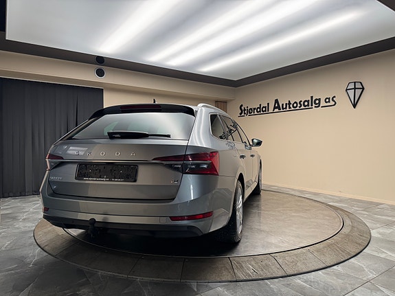 Skoda Superb 5 of 5