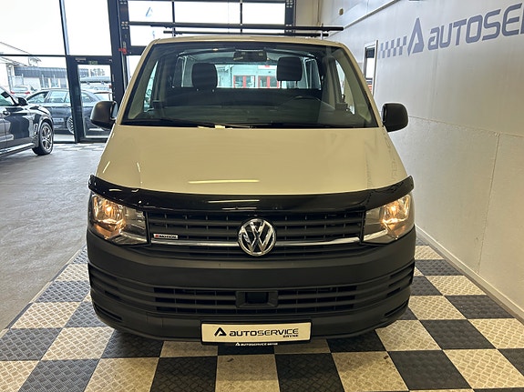 Volkswagen Transporter 4 of 5