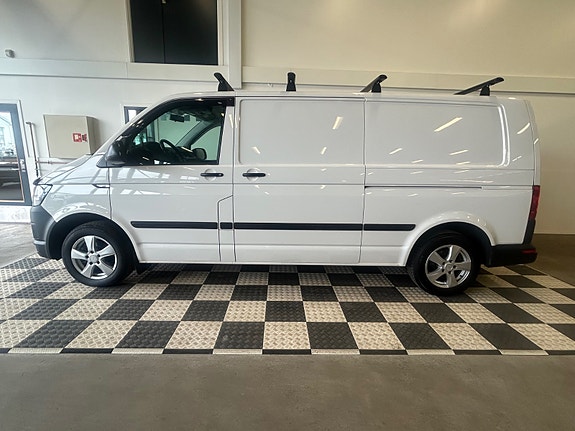 Volkswagen Transporter 2 of 5