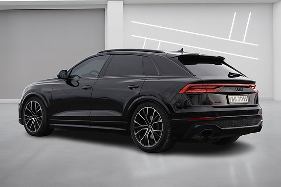 Audi RS Q8 2 of 5
