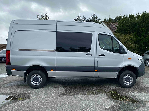Mercedes-Benz Sprinter-Klasse 4 of 5