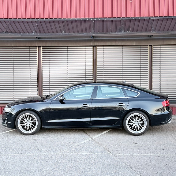 Audi A5 11 of 30