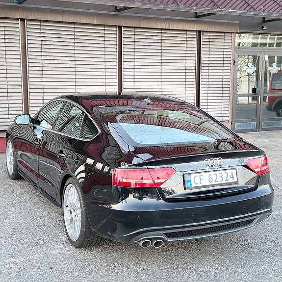 Audi A5 28 of 30