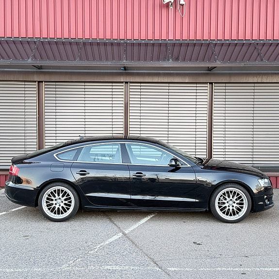 Audi A5 18 of 30