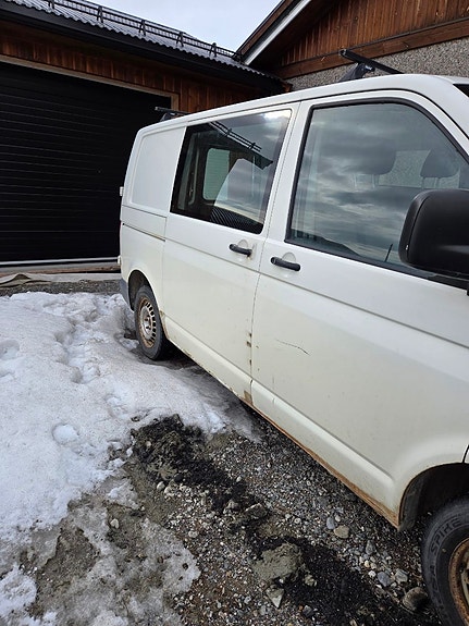 Volkswagen Transporter 3 of 23