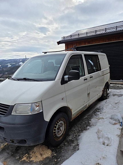 Volkswagen Transporter 2 of 23