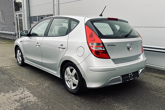 Hyundai i30 3 of 13