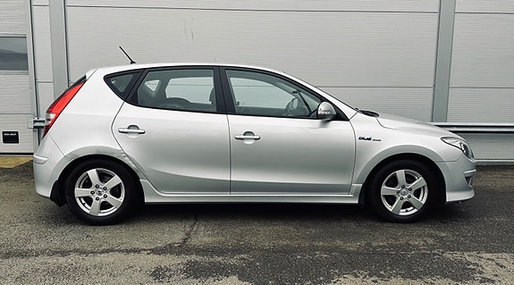 Hyundai i30 6 of 13