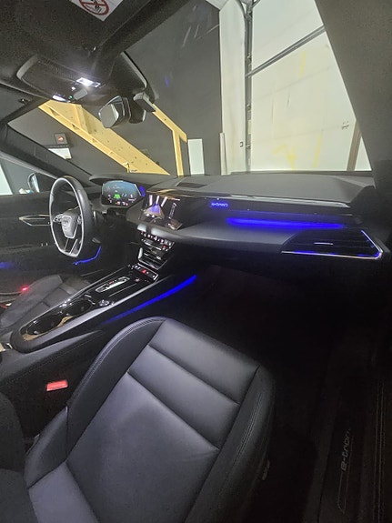 Audi e-tron GT 9 of 10
