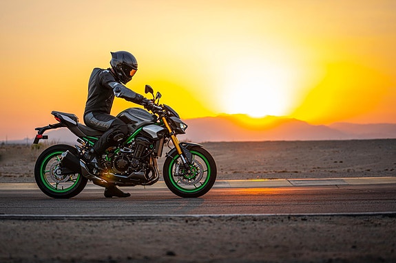 Kawasaki Z900SE 4 of 11