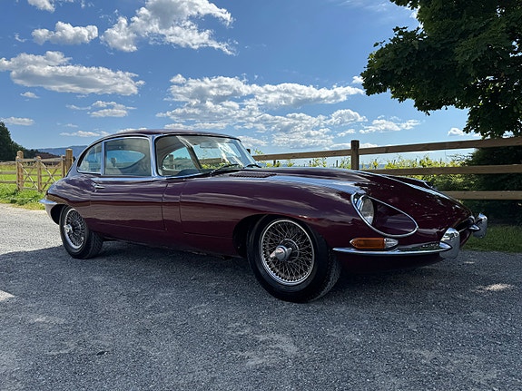 Jaguar E-TYPE 17 of 30
