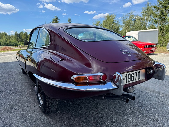 Jaguar E-TYPE 27 of 30