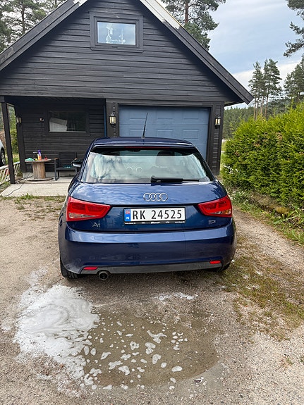 Audi A1 4 of 5