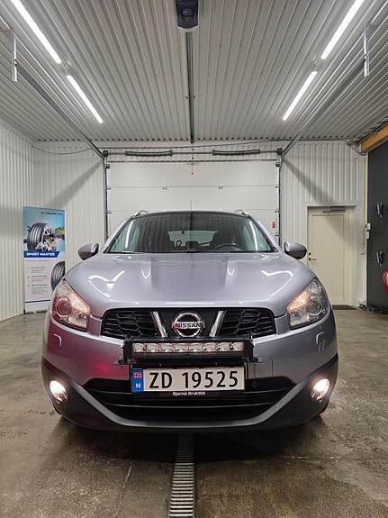 Nissan Qashqai+2 8 of 20