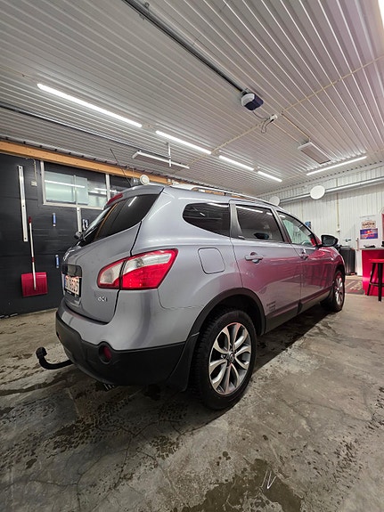 Nissan Qashqai+2 5 of 5