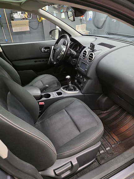 Nissan Qashqai+2 16 of 20
