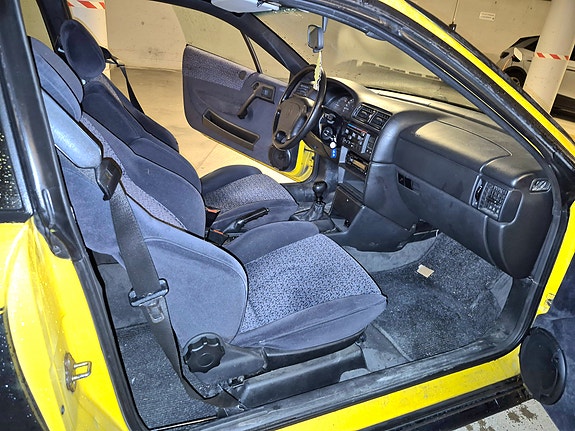 Opel Calibra 5 of 24