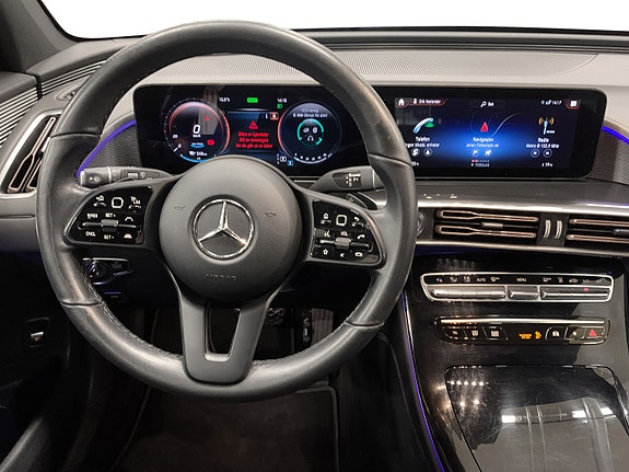 Mercedes-Benz EQC400 11 of 15