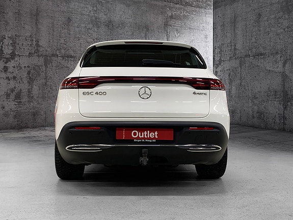 Mercedes-Benz EQC400 7 of 15