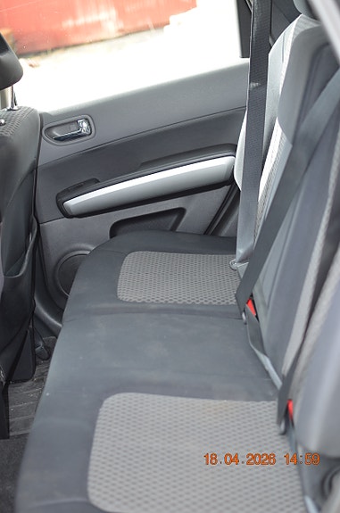 Nissan X-Trail 9 of 18