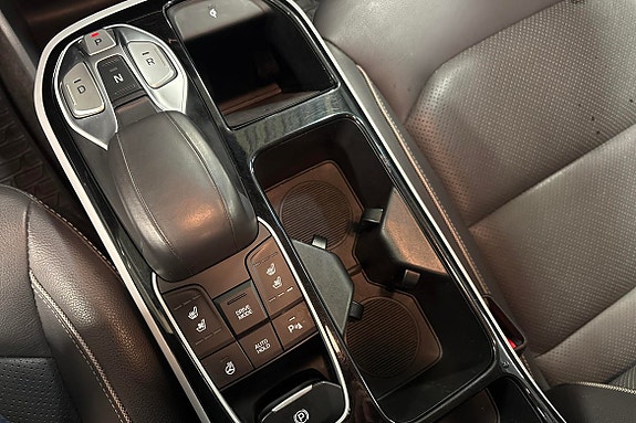 Hyundai IONIQ 19 hos Sommerseth