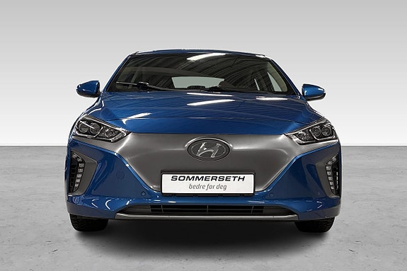 Hyundai IONIQ 4 hos Sommerseth